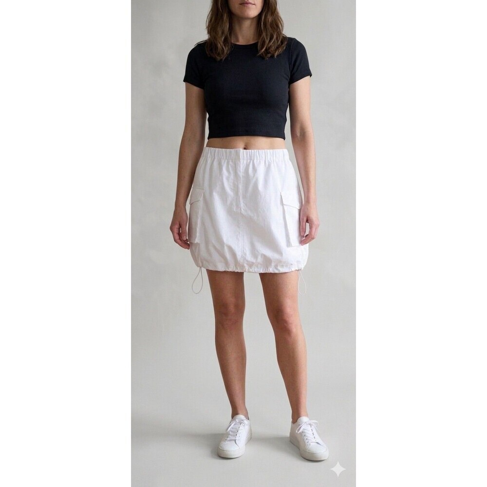 Aritzia Babaton Vessel Mini Skirt  Parachute Cargo Pockets White Size 8